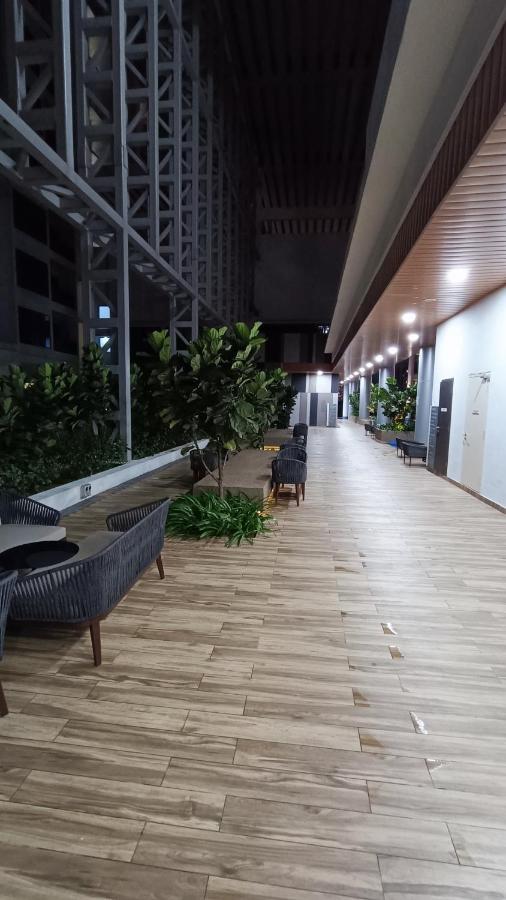 Cl 29A Insta Klcc View & Infinity Pool Apartment Kuala Lumpur Exterior photo